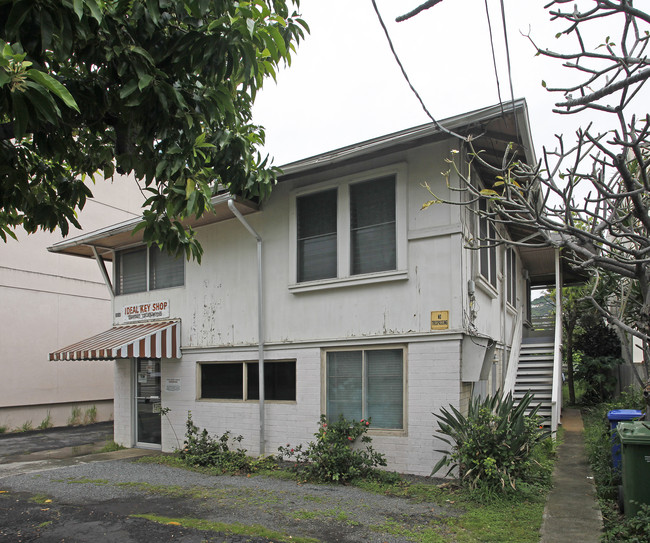 1924 S Beretania St in Honolulu, HI - Foto de edificio - Building Photo