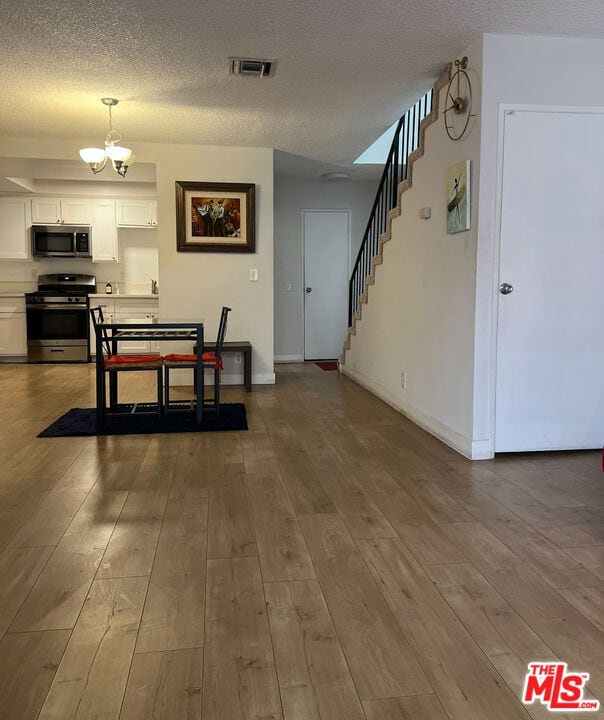 property at 931 New Depot St