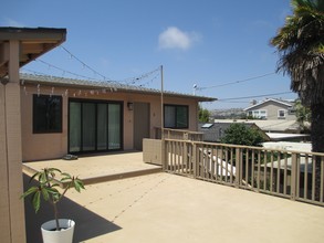 111 Avenida Del Reposo in San Clemente, CA - Building Photo - Building Photo