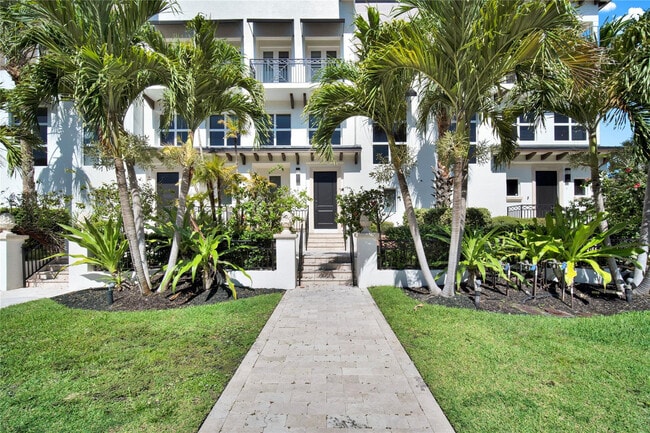 property at 425 N Ocean Blvd