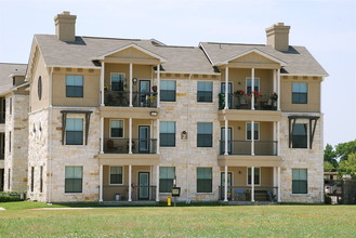 The Chateau Independent Senior Living in McKinney, TX - Building Photo - Building Photo