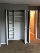 2700 W 44th St in Minneapolis, MN - Building Photo - Building Photo