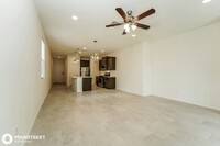 10743 W Dickerson Dr in Marana, AZ - Foto de edificio - Building Photo