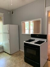 413 W Franklin St in Waxahachie, TX - Building Photo - Building Photo