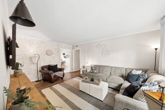 4040 San Felipe St in Houston, TX - Building Photo - Building Photo