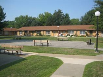 Carmichaels Arbors in Carmichaels, PA - Building Photo