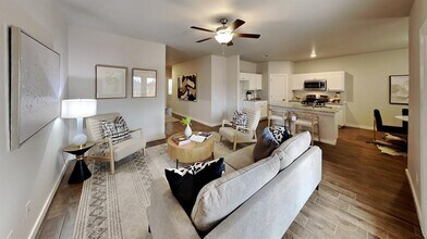 12429 Armstrong Dr in Oklahoma City, OK - Foto de edificio - Building Photo