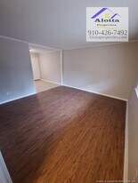 4214 S Dowfield Dr in Fayetteville, NC - Building Photo