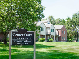 Center Oaks Apartments