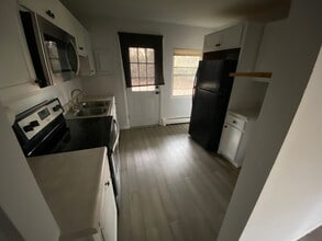 745 Dayton St in Yellow Springs, OH - Building Photo - Building Photo