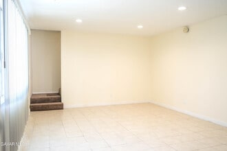 3063 Randolph St in Huntington Park, CA - Building Photo - Building Photo
