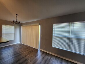 977-979 Graystone Ave in Lehigh Acres, FL - Building Photo - Building Photo