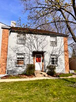 5610 Badger Ct in Greendale, WI - Building Photo