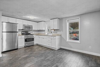 56 Central St in Peabody, MA - Building Photo - Building Photo