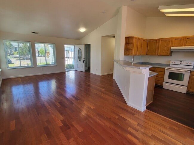 3319 Coloma Dr in Carson City, NV - Building Photo - Building Photo