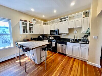 174 Putnam Ave, Unit 2