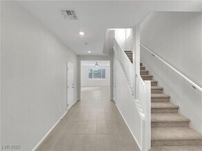 7843 Night Watch Ct in Las Vegas, NV - Building Photo - Building Photo