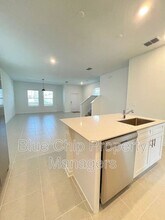 1958 Rider Rain Ln in Apopka, FL - Building Photo - Building Photo