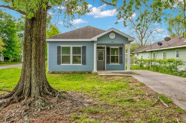 property at 2245 Wilson St