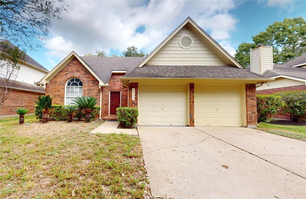 4618 Orkney Dr in Missouri City, TX - Building Photo