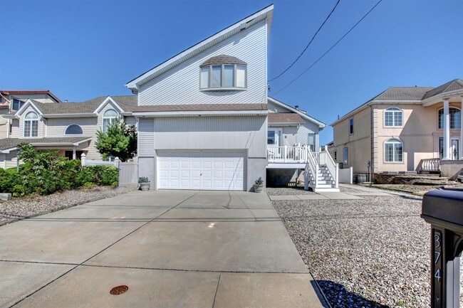 property at 374 Aldo Dr