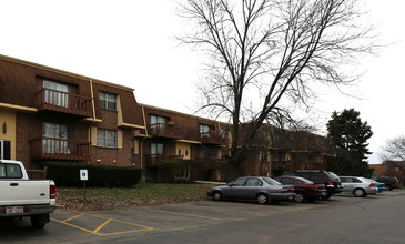 Washington Square in Hamilton, OH - Building Photo - Building Photo