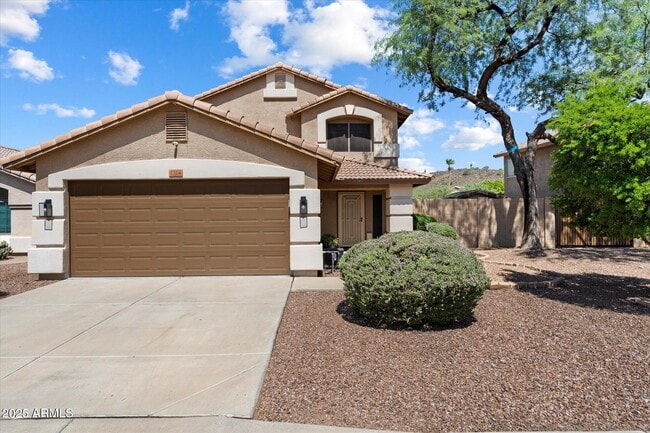property at 2314 E Paraiso Dr