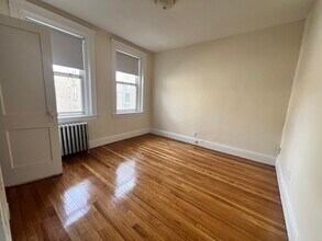 130 Washington St, Unit 41 in Boston, MA - Building Photo - Building Photo