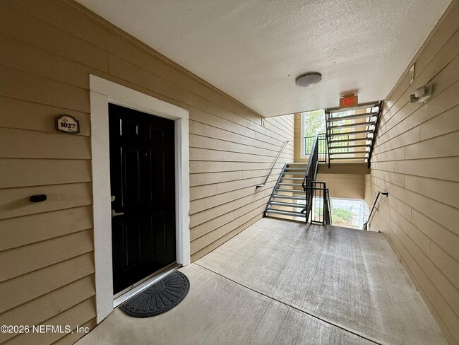 8550 Touchton Rd in Jacksonville, FL - Building Photo - Building Photo