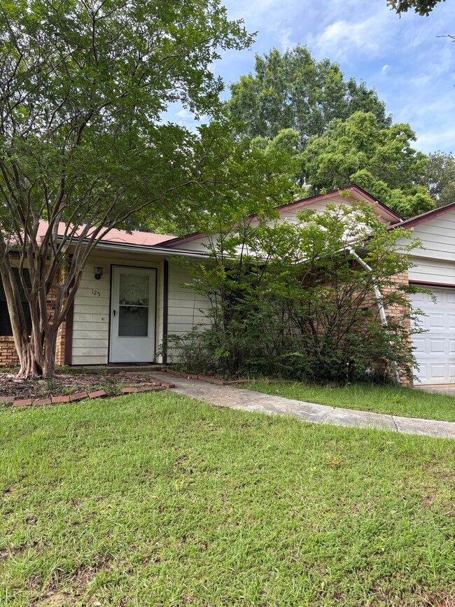 property at 125 Deer Run Rd