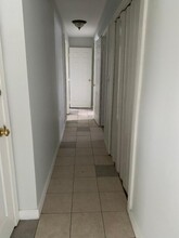 67 E Creek Cir, Unit In Law Apartment in Guilford, CT - Building Photo - Building Photo