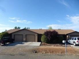8440 E Greg Ct in Prescott Valley, AZ - Building Photo