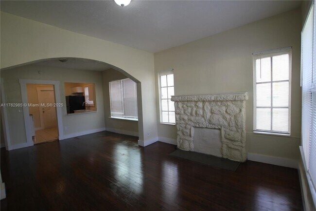 510 Plymouth Rd in West Palm Beach, FL - Building Photo - Building Photo