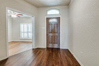 1449 Elkford Ln in Justin, TX - Building Photo - Building Photo