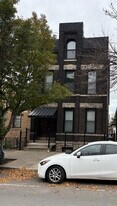3115 S Racine Ave, Unit 2R in Chicago, IL - Building Photo