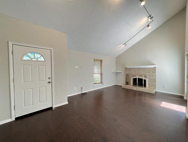 3320 Fontaine St in Plano, TX - Building Photo - Building Photo