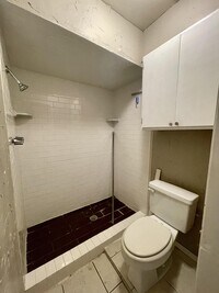 1801 E Lindsey St photo'