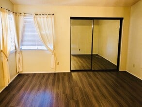 1305 Windsor Pl in Palmdale, CA - Building Photo - Building Photo