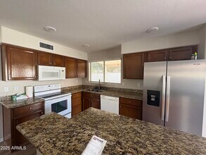 1472 E Constitution Dr in Chandler, AZ - Building Photo - Building Photo