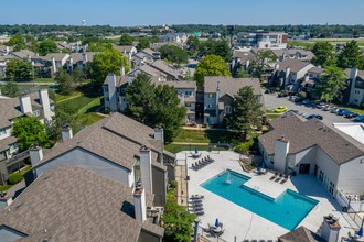 Metro On 5Th Apartments in St. Charles, MO - Building Photo - Interior Photo