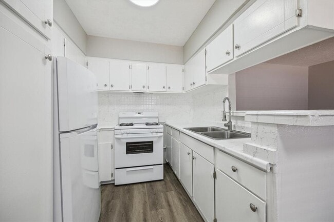 101 Avondale St in Houston, TX - Building Photo - Building Photo