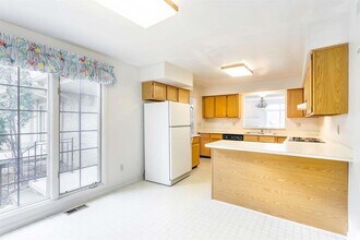 2702 Maitland Dr in Ann Arbor, MI - Building Photo - Building Photo