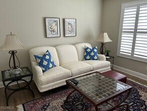 8361 Grand Palm Dr in Ft. Myers, FL - Building Photo - Building Photo
