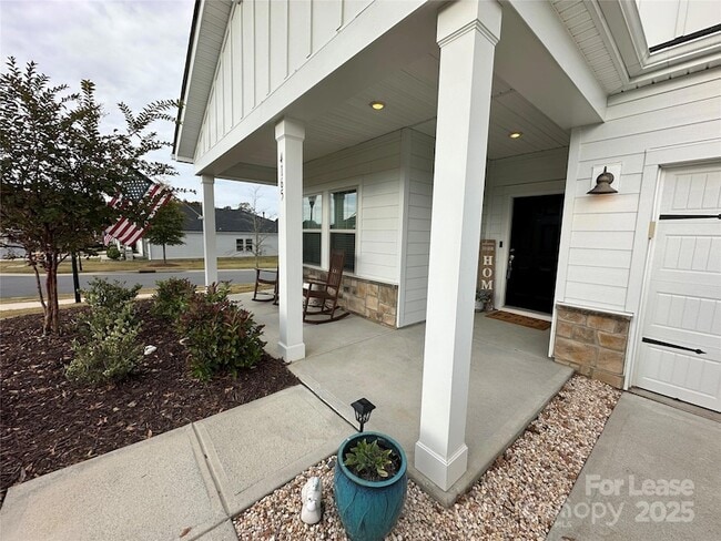 4165 Canopy Creek Dr in Denver, NC - Foto de edificio - Building Photo