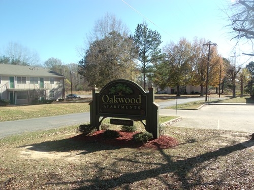 Oakwood Apartments in Calhoun City, MS - Building Photo - Other