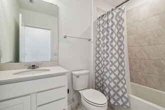9058 Rally Spring Loop in Wesley Chapel, FL - Building Photo - Building Photo