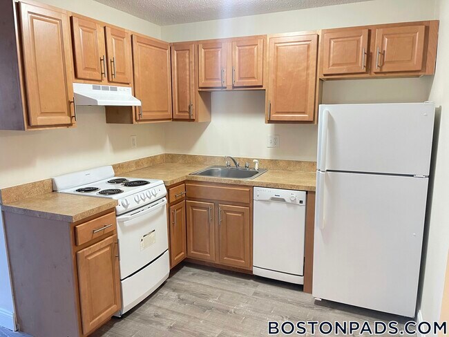 1126 Boylston St, Unit 303