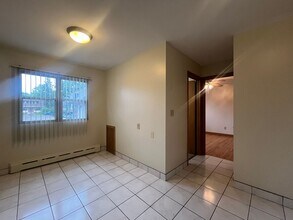 25 Wheeler St in St. Paul, MN - Foto de edificio - Interior Photo