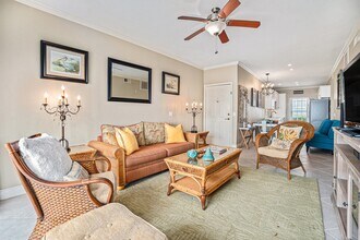 7000 Seawall Blvd in Galveston, TX - Building Photo - Building Photo