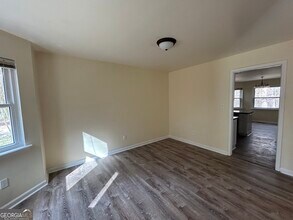 2637 Jonesboro Rd in Fairburn, GA - Building Photo - Building Photo